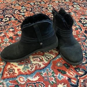 UGG Pasqual Boot - Size 7.5